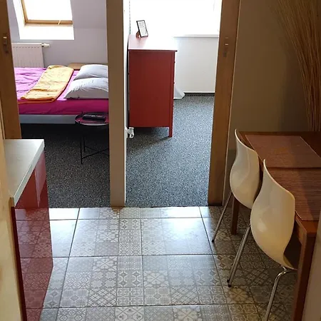 Lägenhet Studiospanie Cherry *